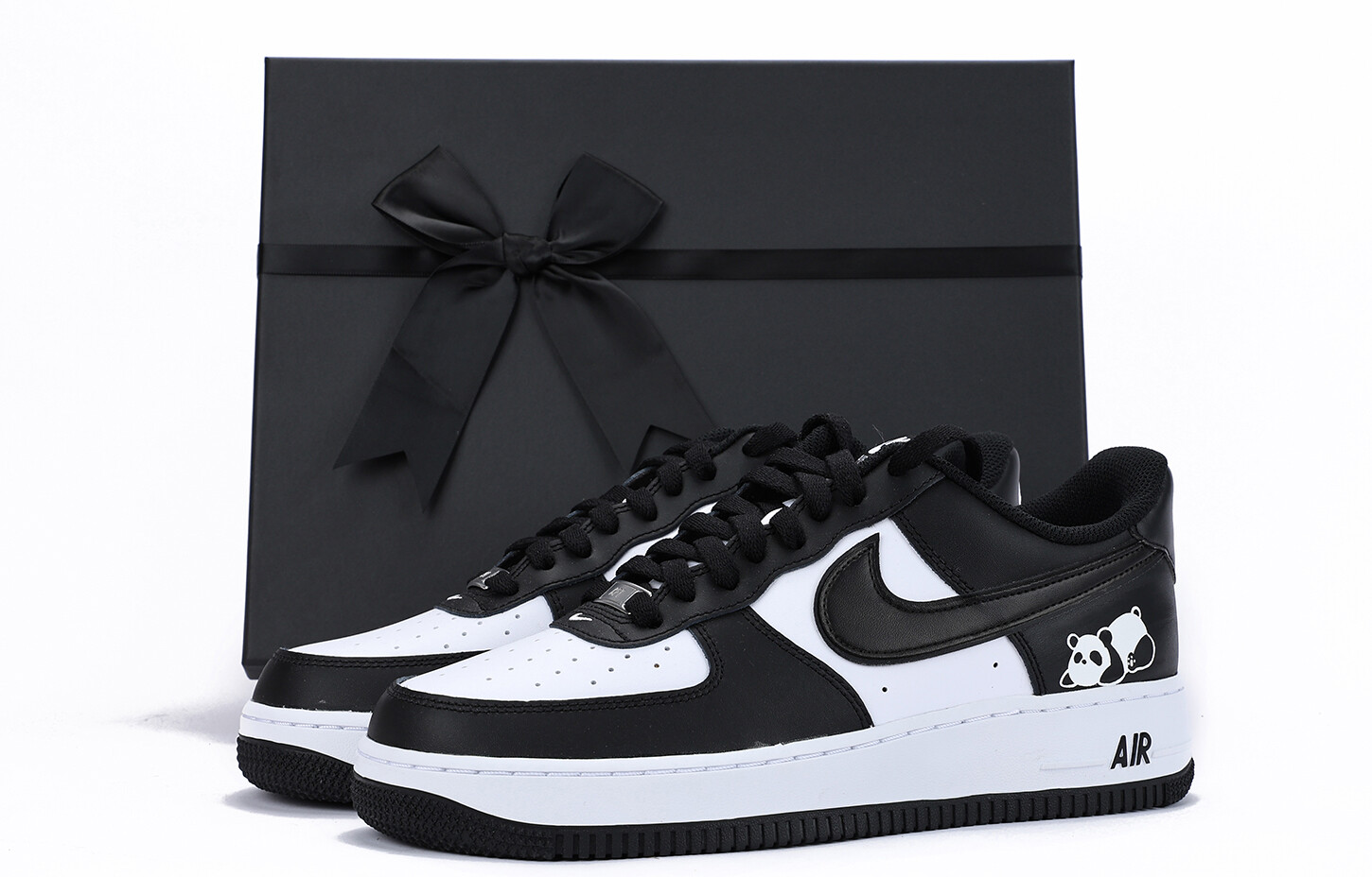 

Кроссовки Nike Air Force 1 Skateboard Shoes Unisex Low-Top Black White, Черный, Кроссовки Nike Air Force 1 Skateboard Shoes Unisex Low-Top Black White