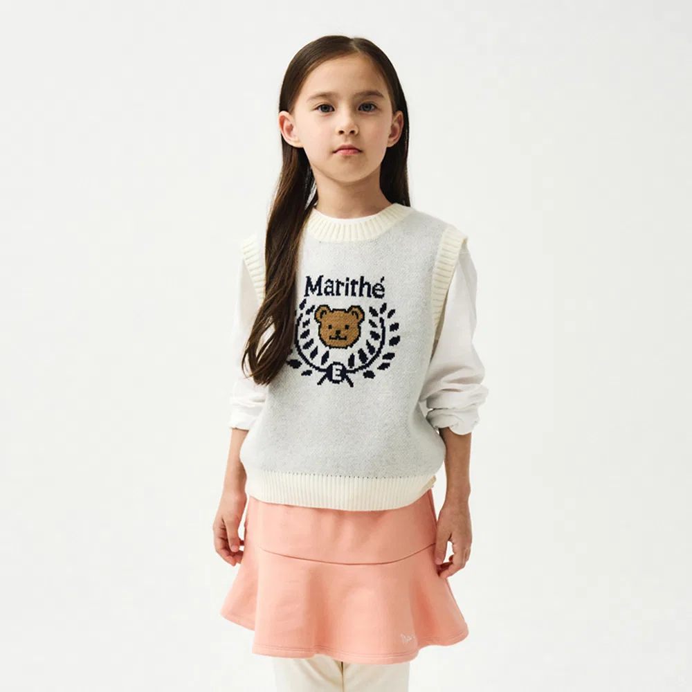 Детский вязаный жилет Enfant Knit Vest цвета айвори от Marithé Kids