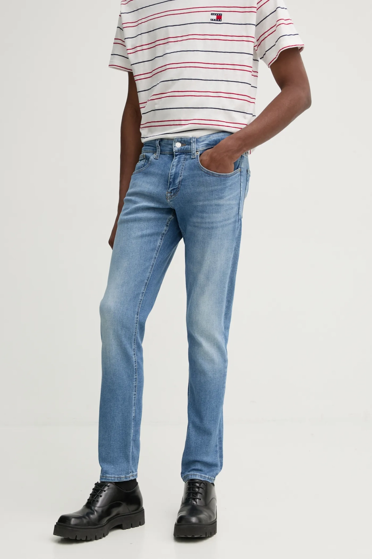 

Джинсы Tommy Jeans, синий
