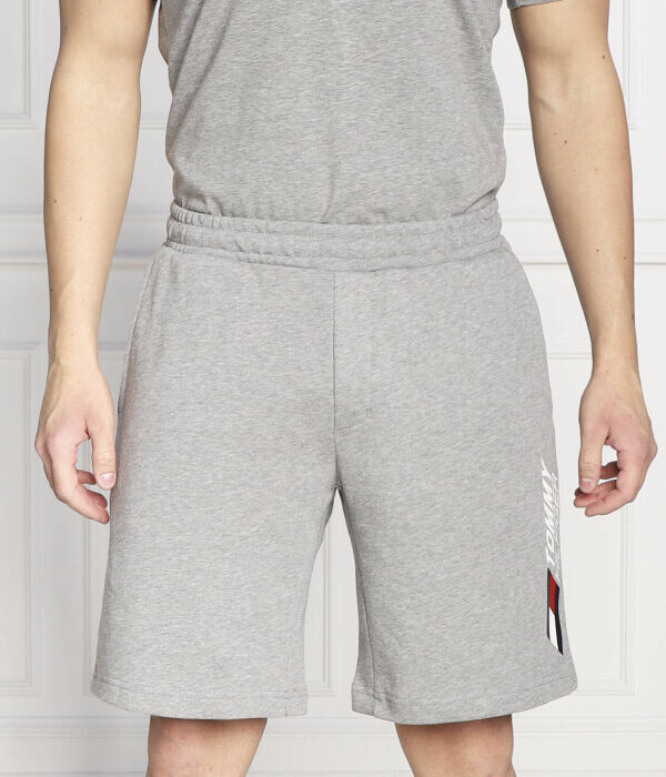 

Шорты Tommy Sport Essential Regular Fit, серый