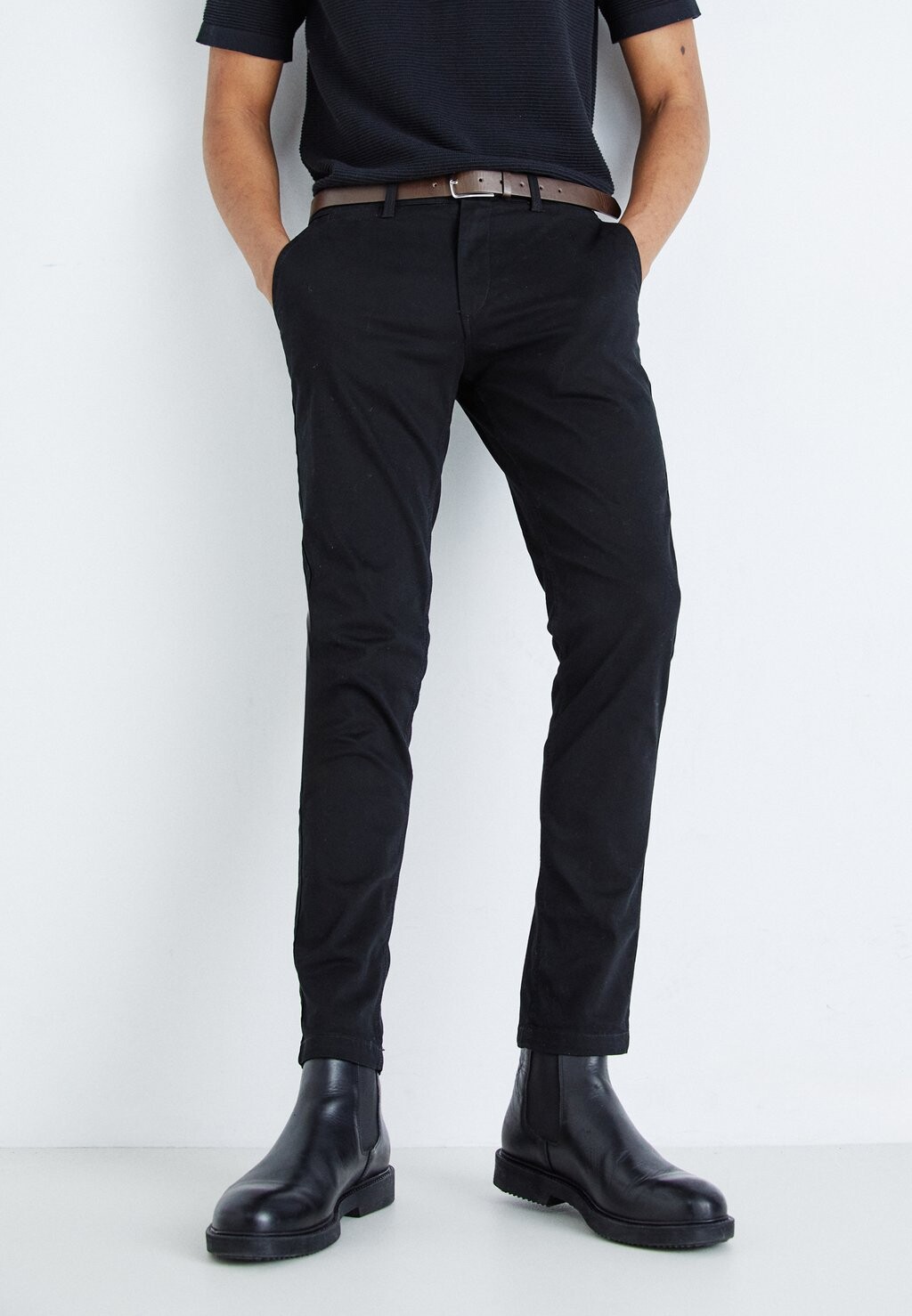 

Чино JPSTMARCO JJDAVE WITH BELT Jack & Jones, цвет black