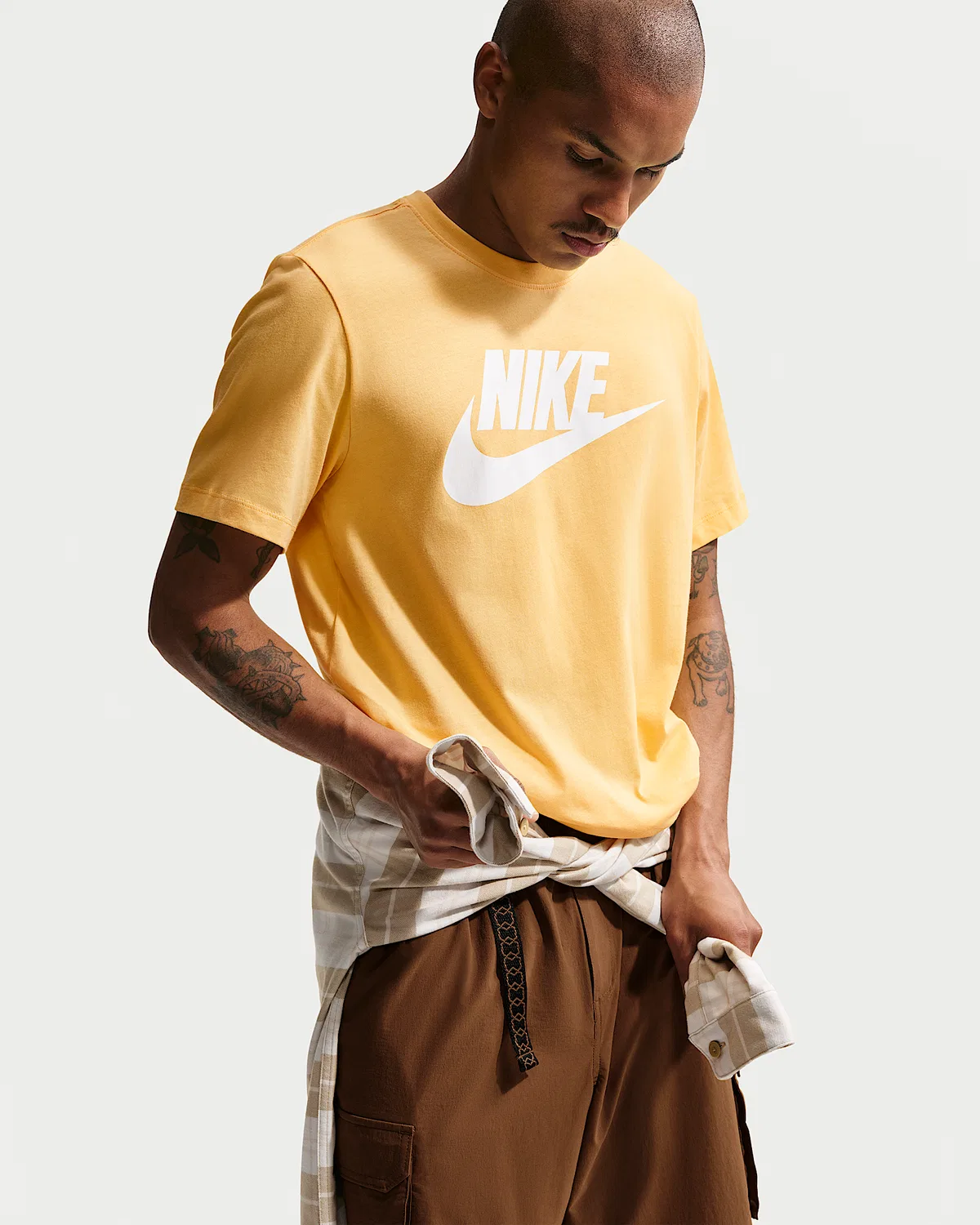 Мужская футболка Nike Sportswear, Topaz Gold — фото 3