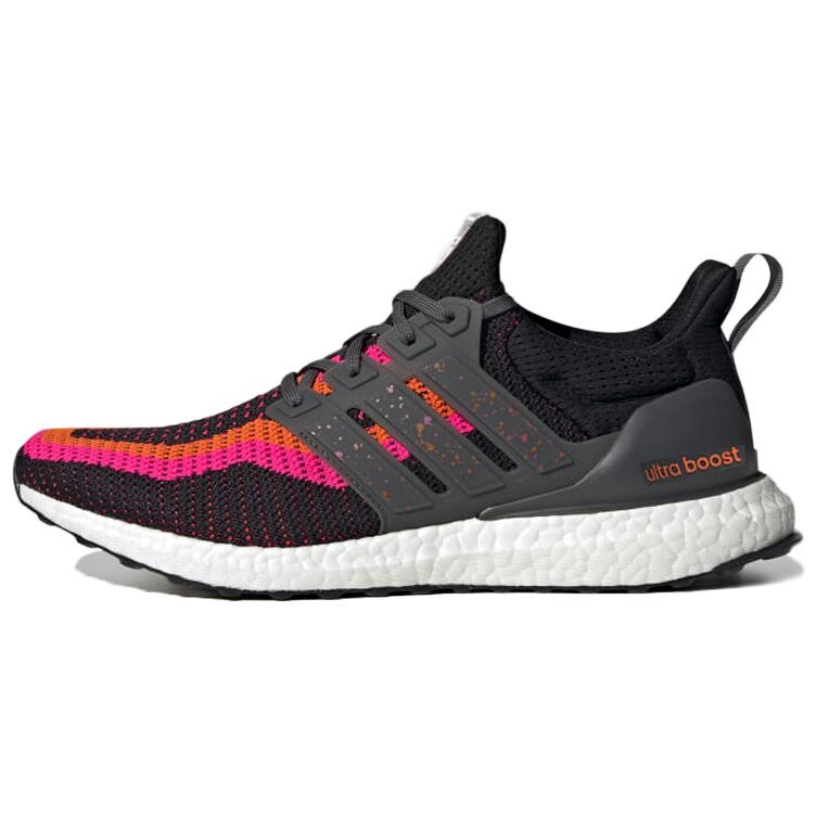 

Кроссовки adidas Ultra Boost DNA City Pack Hong Kong