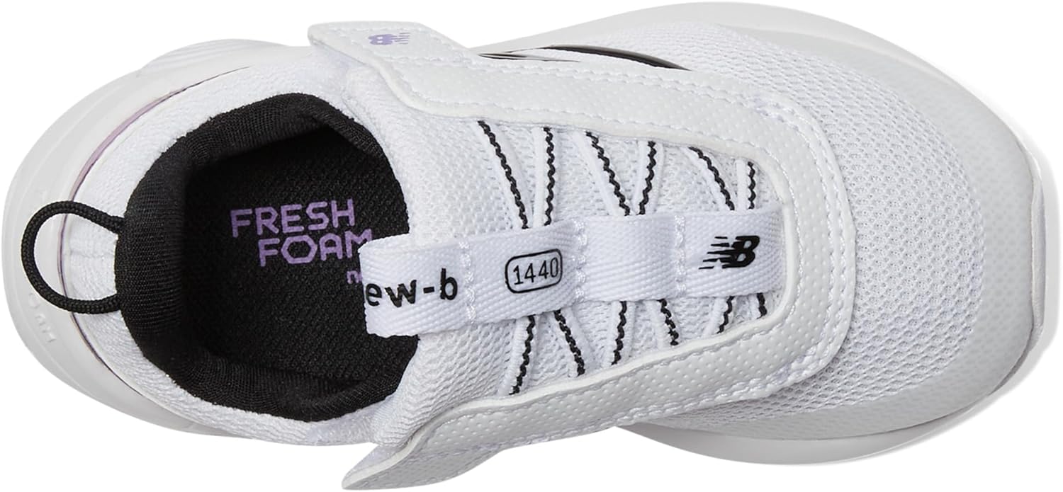 Кроссовки для маленьких мальчиков New Balance 1440 V1 на липучке, белый/черный/фиолетовый — фото 2