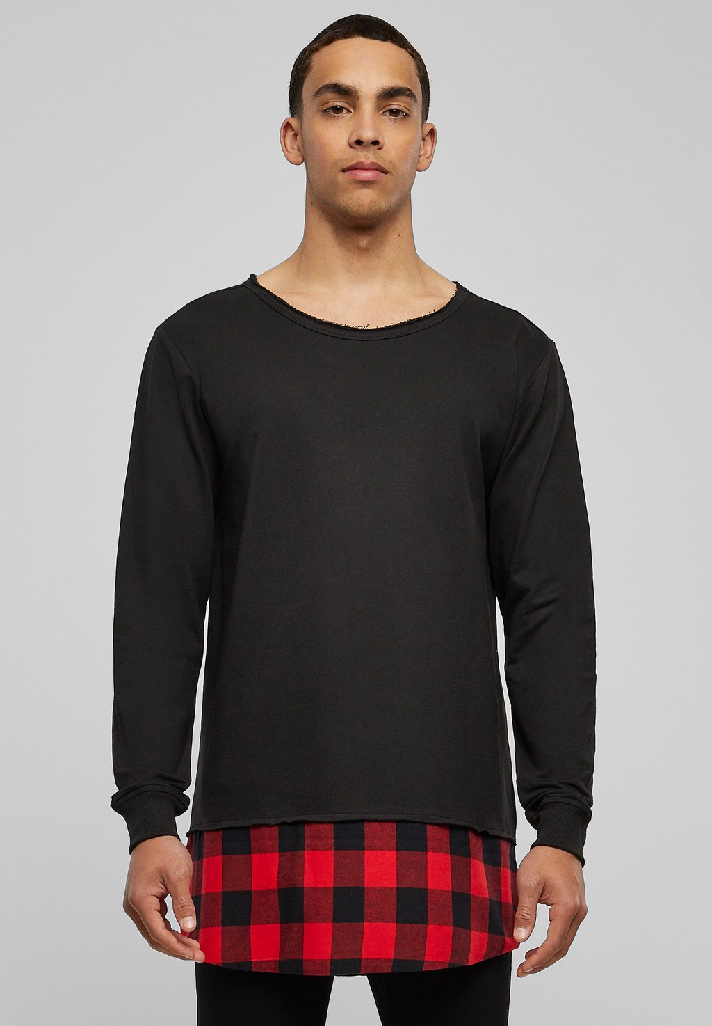 

Футболка с длинным рукавом OPEN EDGE CREWNECK Urban Classics, черный