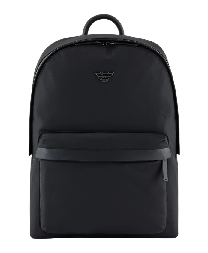 

Черная нейлоновая сумка с кожаными деталями. Emporio Armani, черный