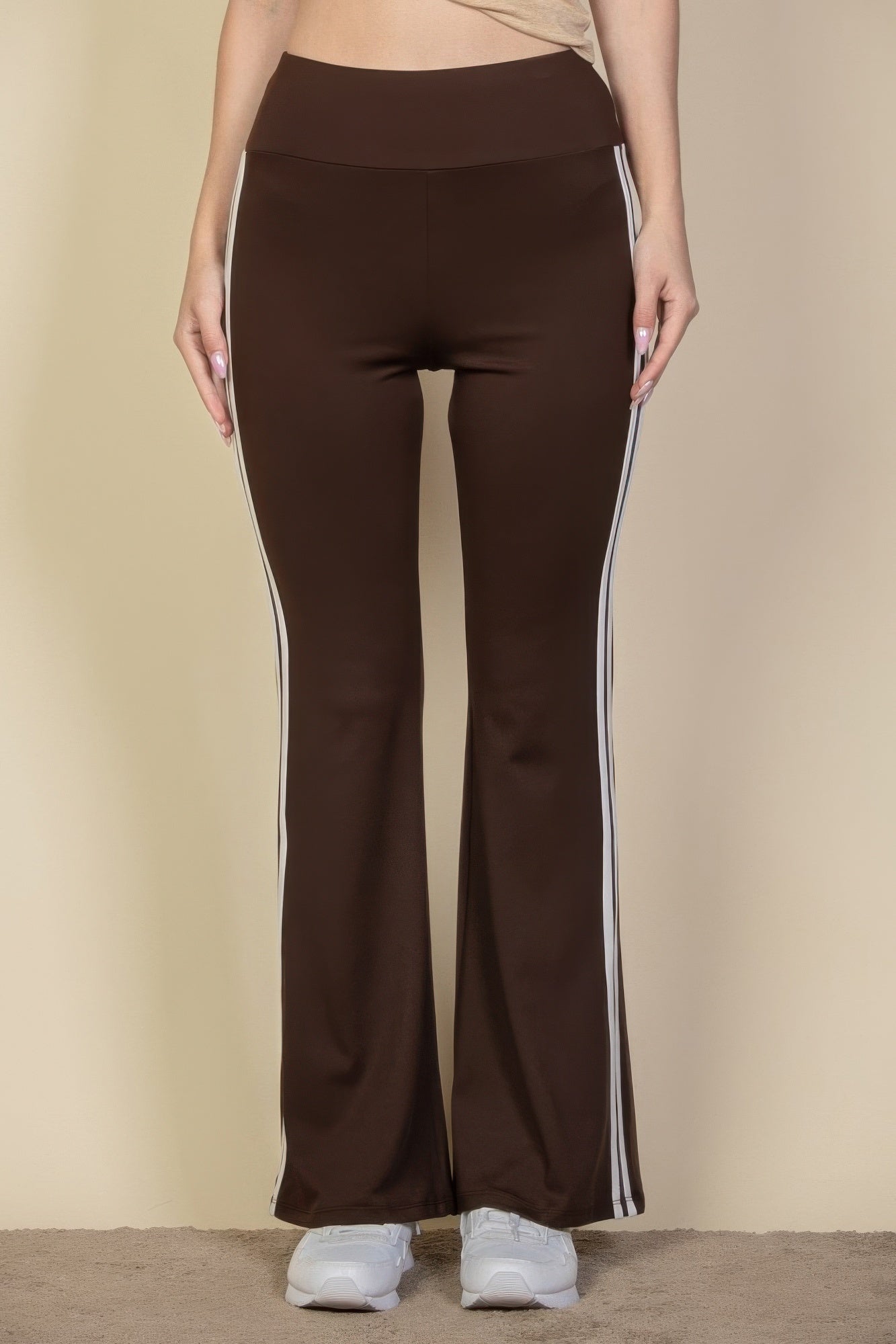 

FASHNZFAB женские брюки-клеш с контрастными полосками по бокам, коричневый
