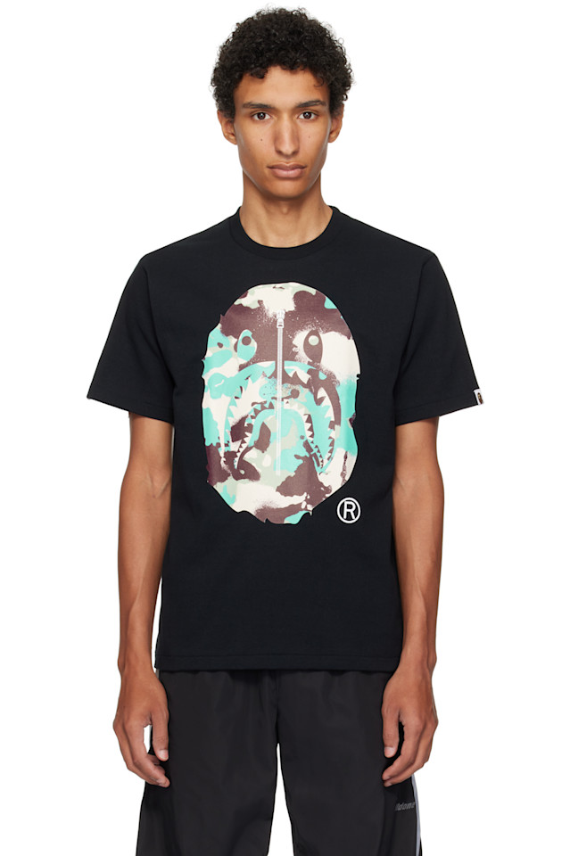 

Bape Черная камуфляжная футболка с изображением головы обезьяны и акулы