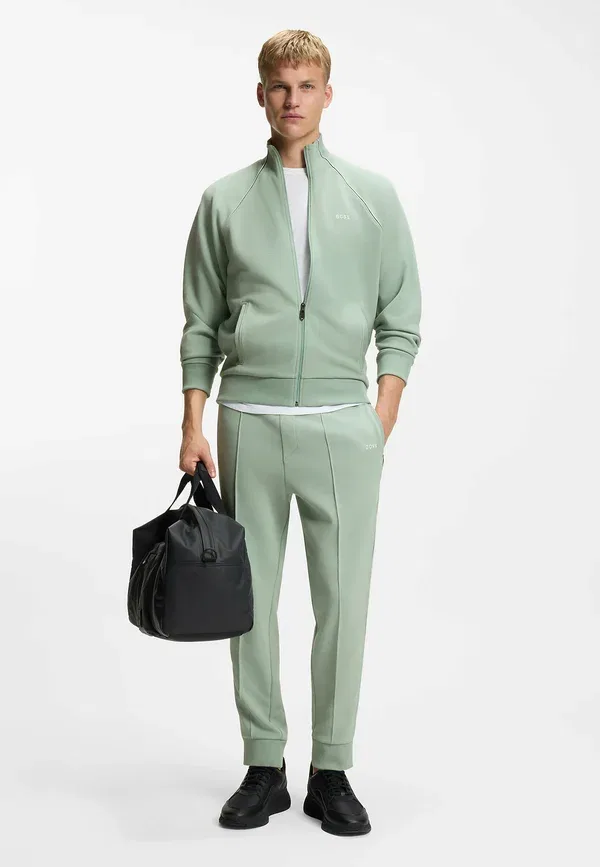 Штаны спортивные Hadiko tracksuit bottoms Boss, открытый зелёный — фото 2