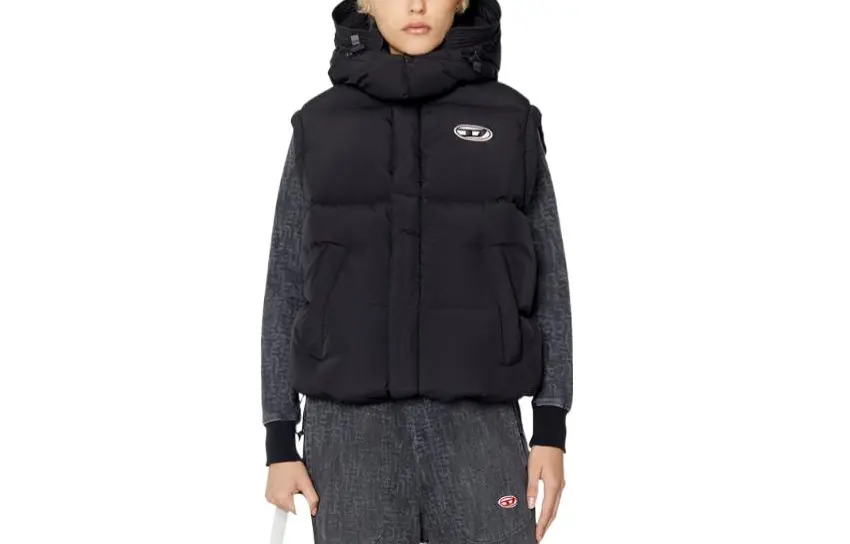 

DIESEL Пуховая жилетка мужская черная