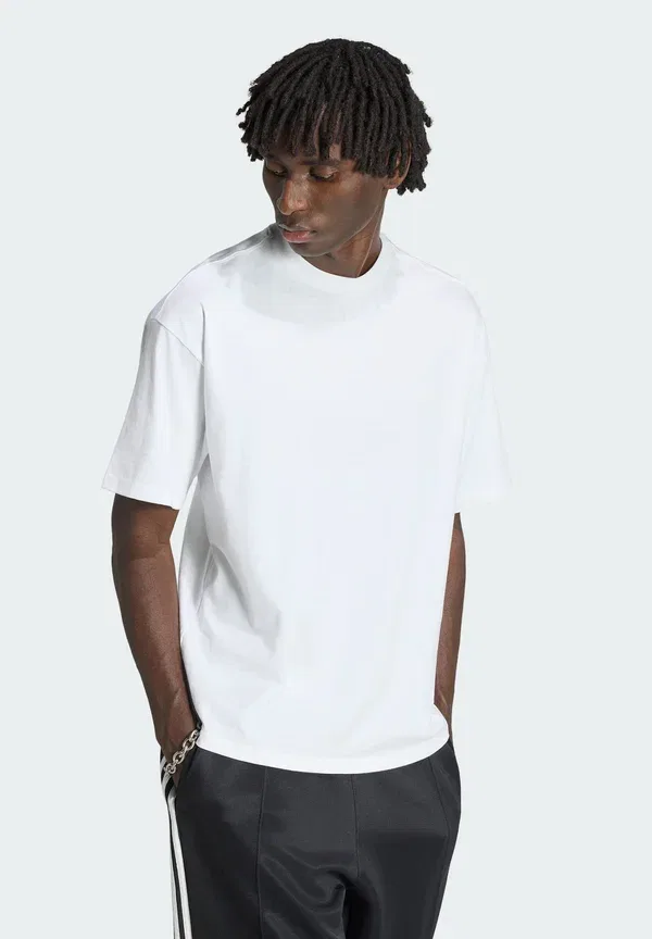 Футболка с принтом Peter Moore Tee Adidas Originals, белый — фото 2