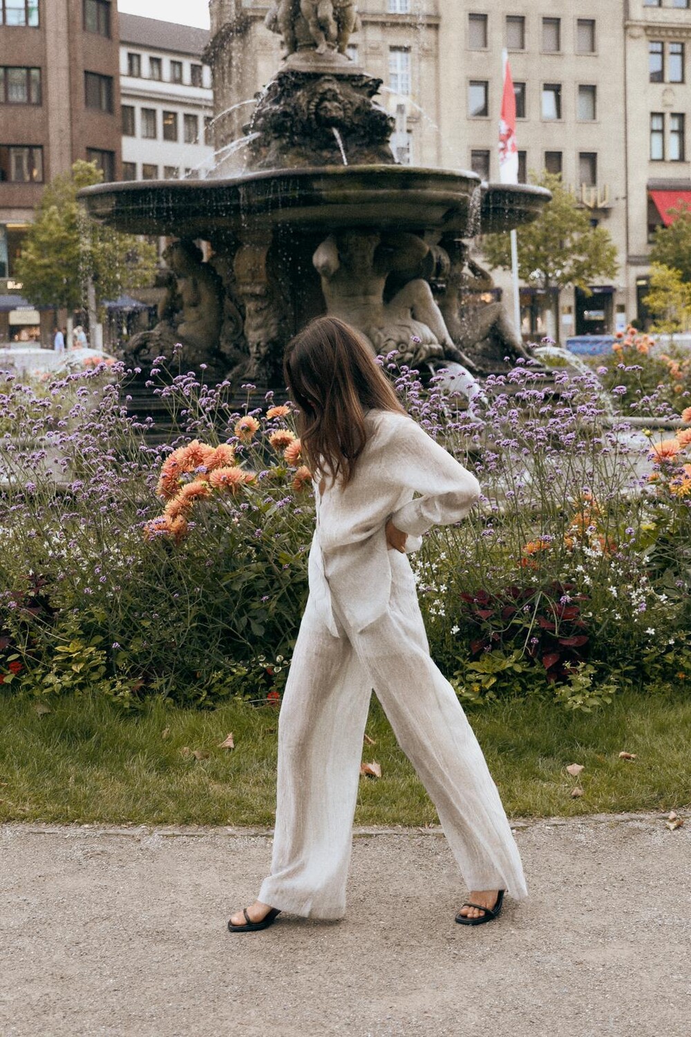 

Брюки из органзы с эффектом мятки ZARA, светло-серый