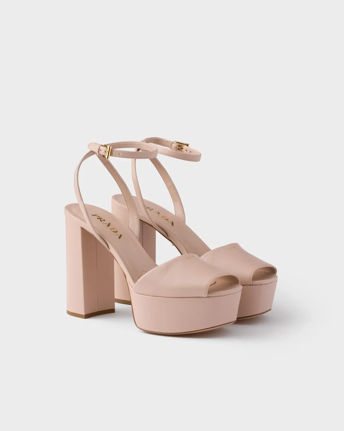 Босоножки на платформе из наппы Prada, бежевый