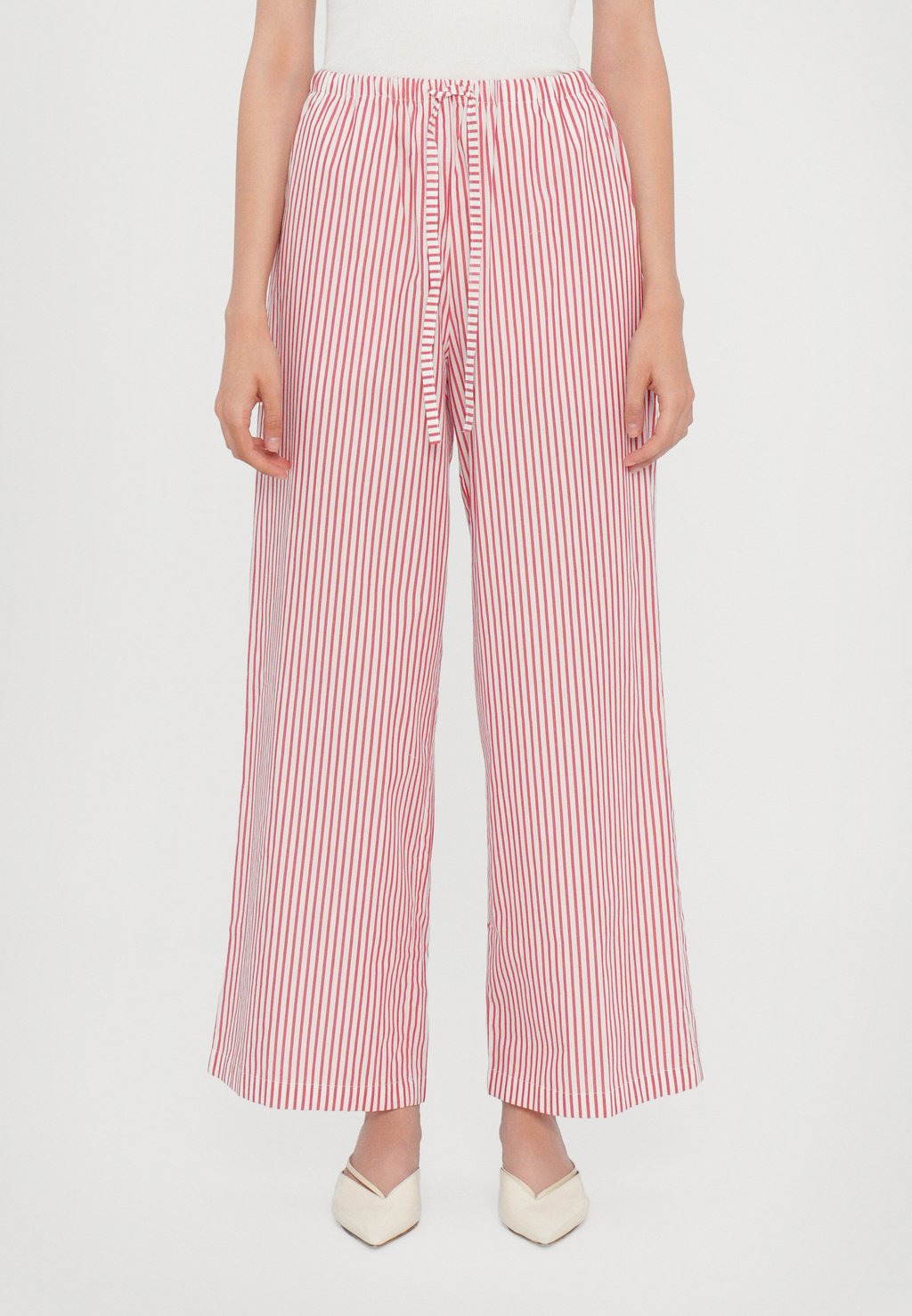 

Брюки RAINEY PANT Faithfull the brand, розовый