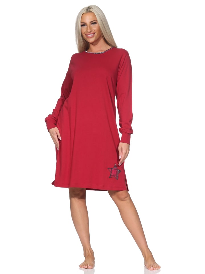 

Ночная рубашка с длинными рукавами, манжетами и узором в виде звезд красного цвета NORMANN