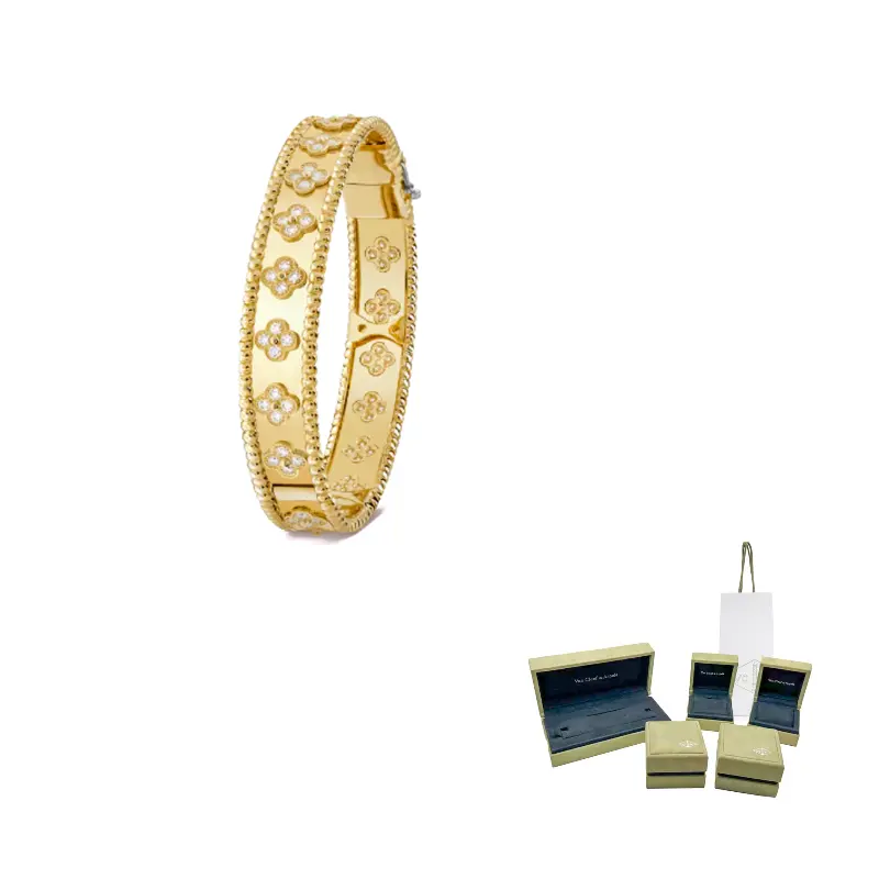 

Van Cleef & Arpels Браслет 18K Gold, Diamond Bangles Women's Gold