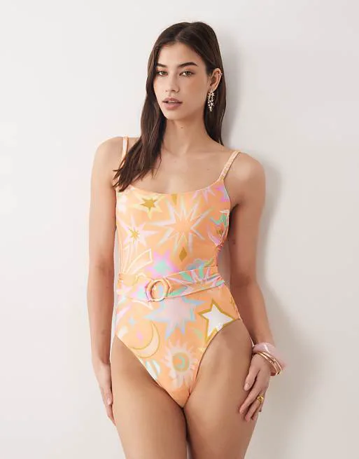 

Оранжевый купальник с овальным вырезом и поясом Never Fully Dressed