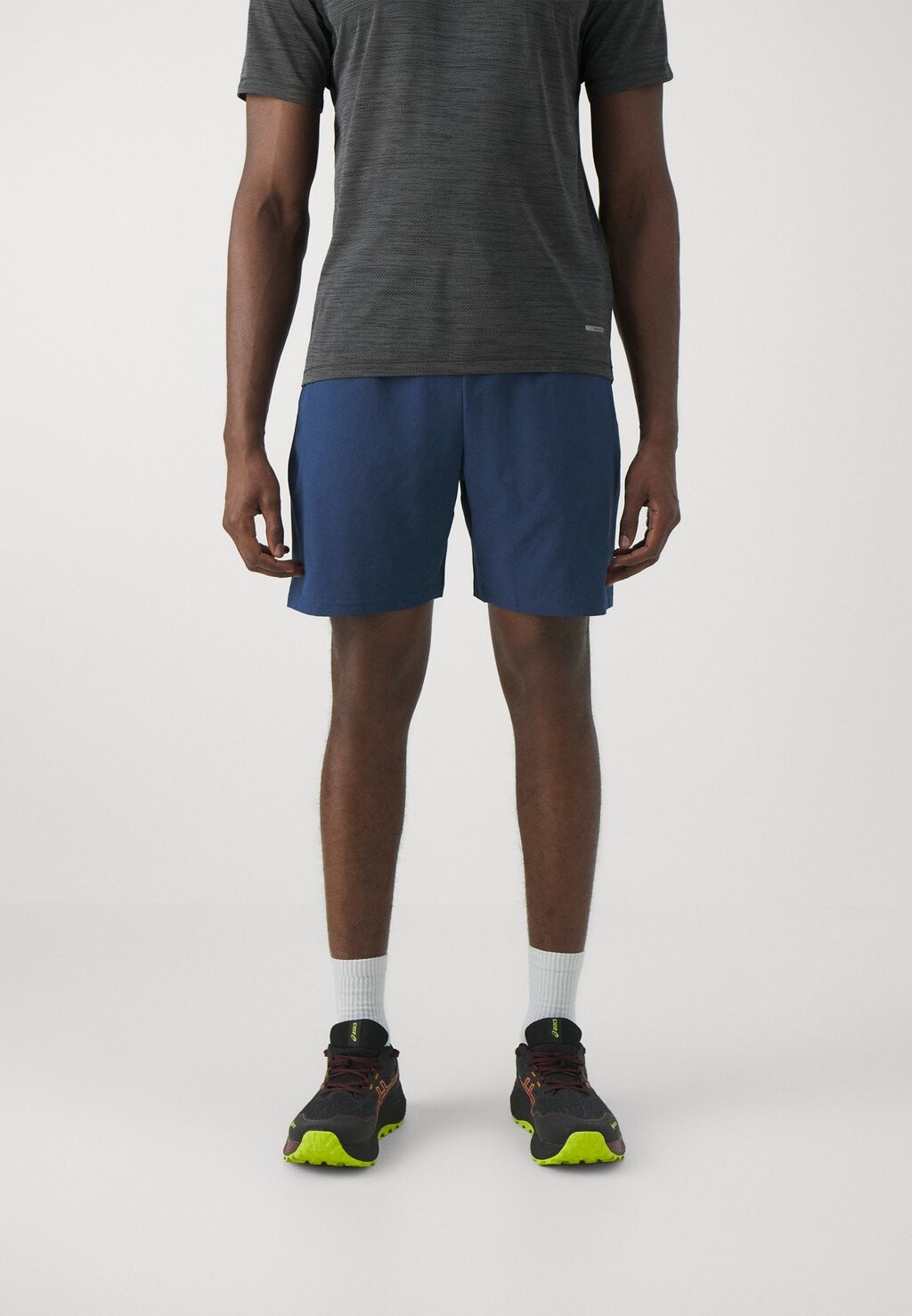 

Спортивные шорты Short New Balance, цвет navy