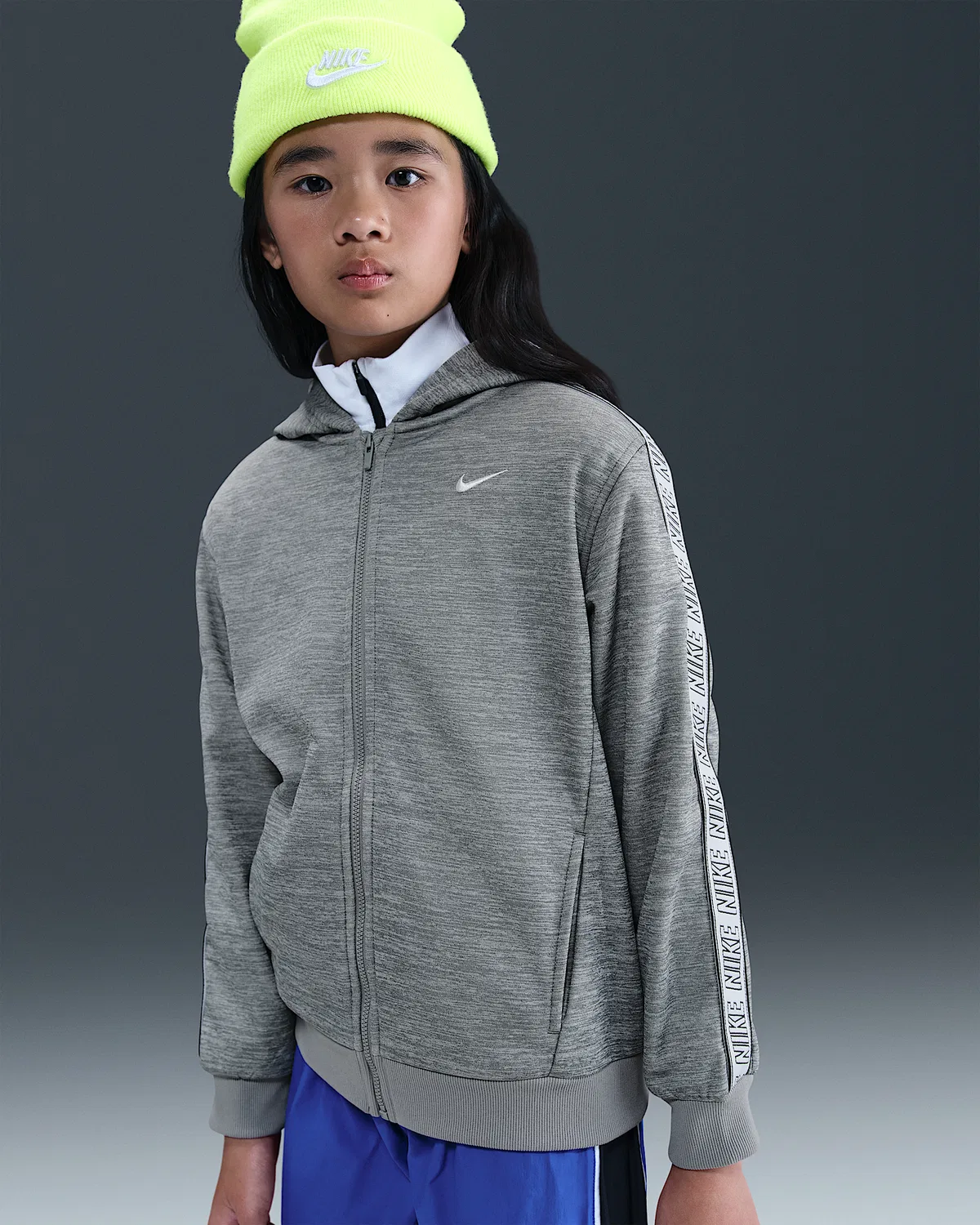 Детская толстовка Nike Sportswear Club Dri-FIT на молнии, Smoke Grey/Particle Grey/Heather/White — фото 2