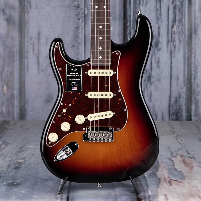 

Электрогитара Fender American Professional II Stratocaster Left-Handed, 3-Color Sunburst