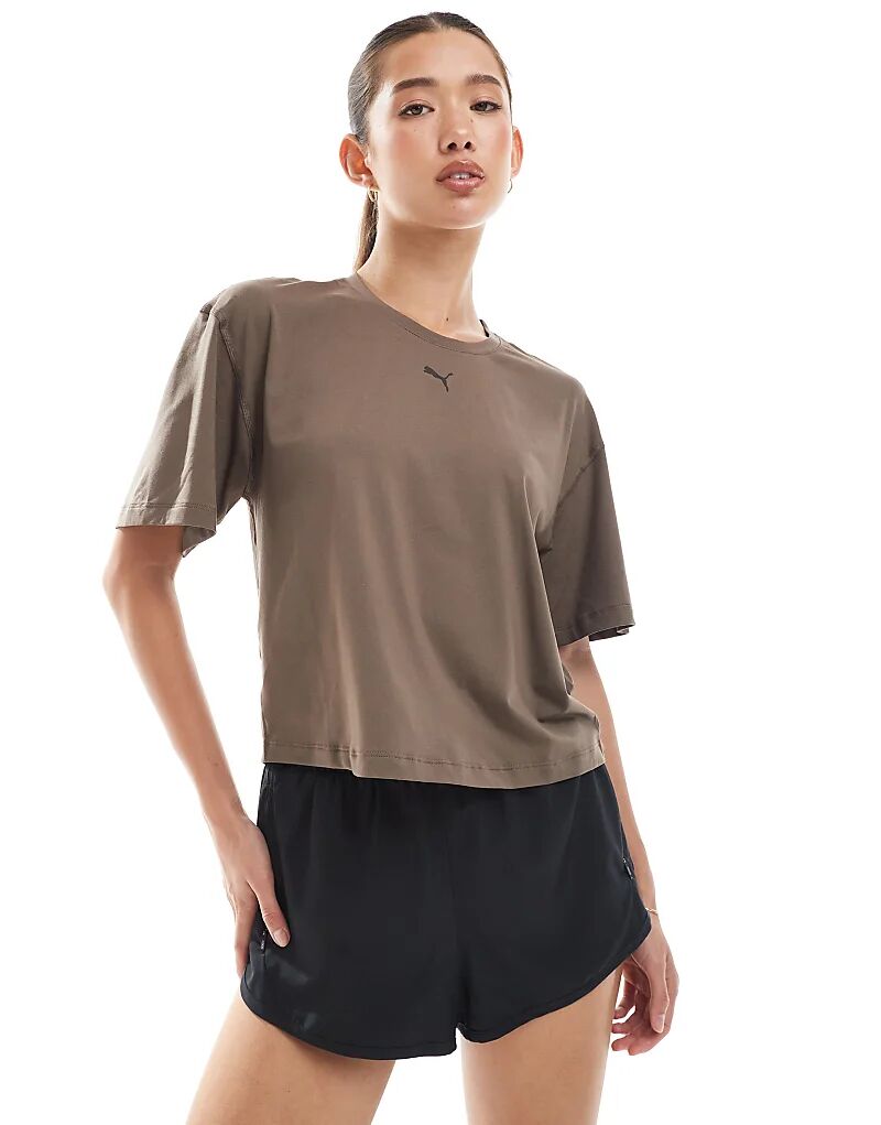 

Футболка Puma Cloudspun Relaxed коричневого цвета