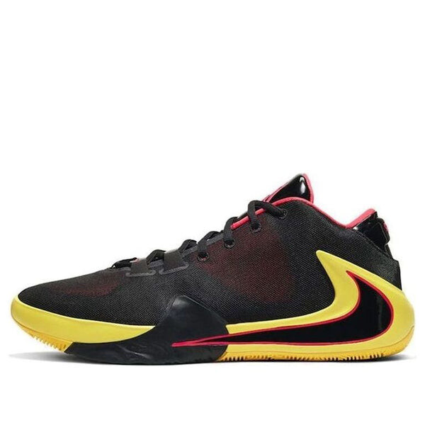 

Кроссовки зум фрик 1 эп. Nike, красный