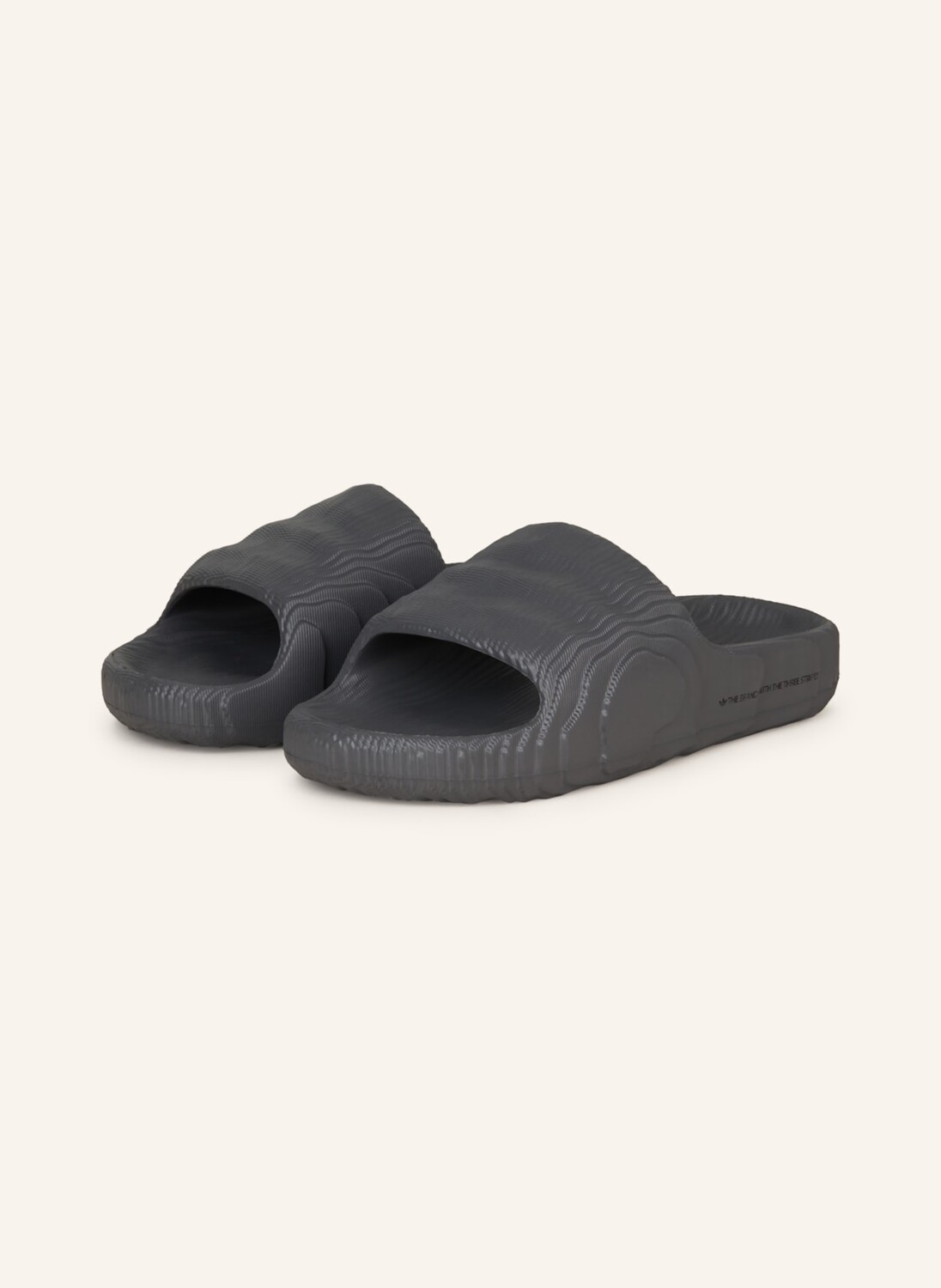 

Мюли adilette 22 adidas Originals, темно-серый