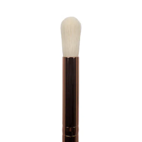 Кисть для нанесения свежих теней №. ф04, 1 шт. Ibra Makeup — фото 3