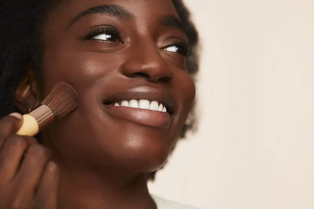 Набор многоразовых компактных пудр Jane Iredale PurePressed Base Mineral Foundation | Полуматовая прессованная пудра с SPF | Без талька, веганский продукт, не тестируется на животных, Mahogany — фото 4