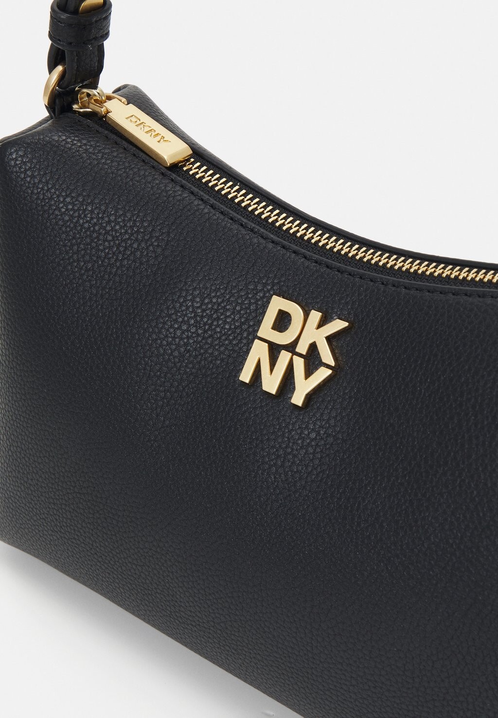 

Сумочка REMY TZ SHOULDER DKNY, черный