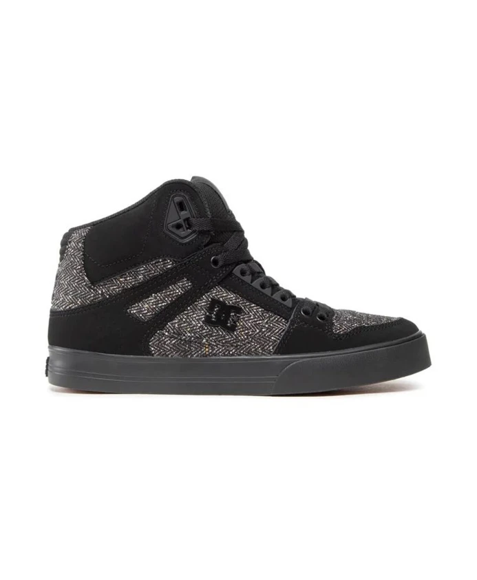 

Стильные модные кроссовки для модного комфорта Dc Shoes, черный
