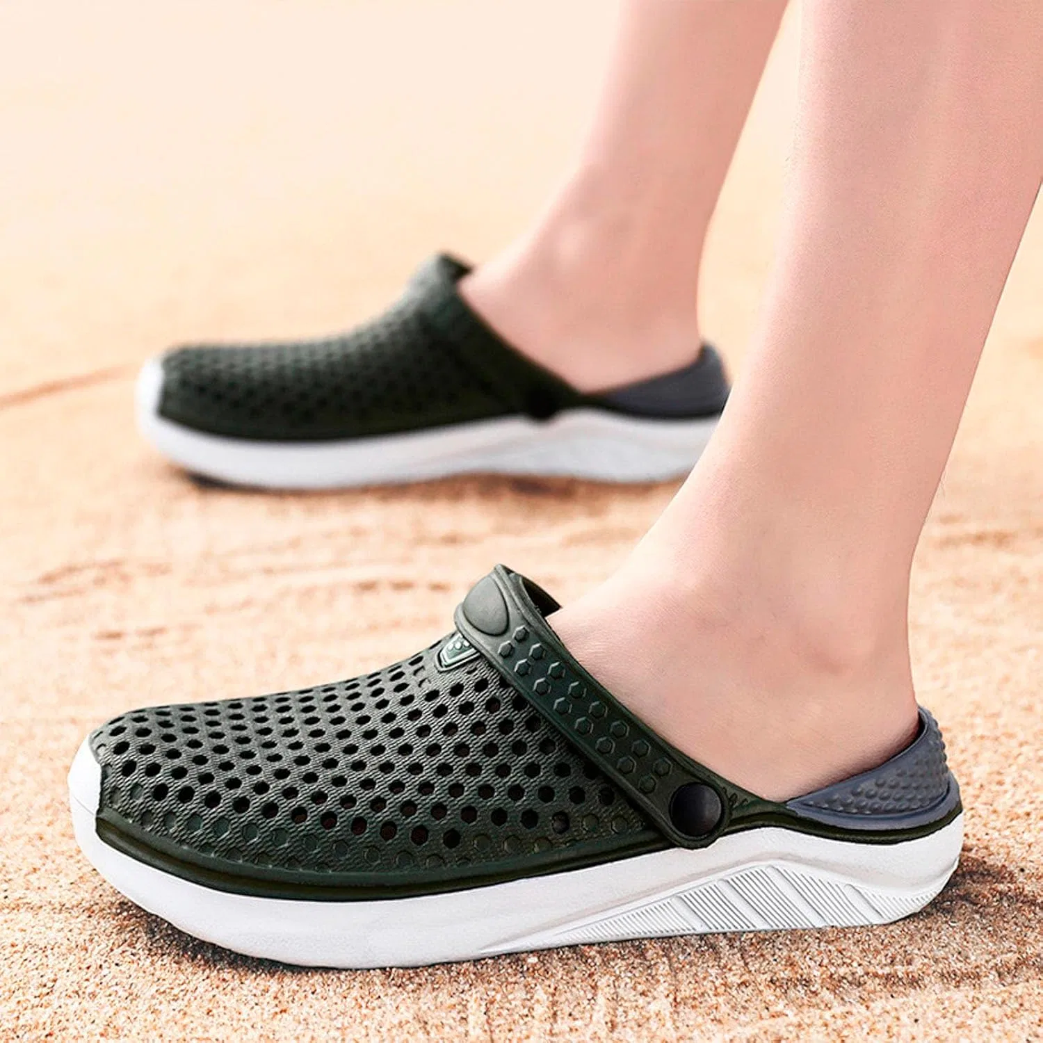 Общие сабо Hausschuhe Herren Damen Sommer Hohl Latschen Atmungsaktiv Gartenschuhe Badeschuhe Strand Pantoffeln Aqua Тапочки Basic Generisch, 01 Grün — фото 3