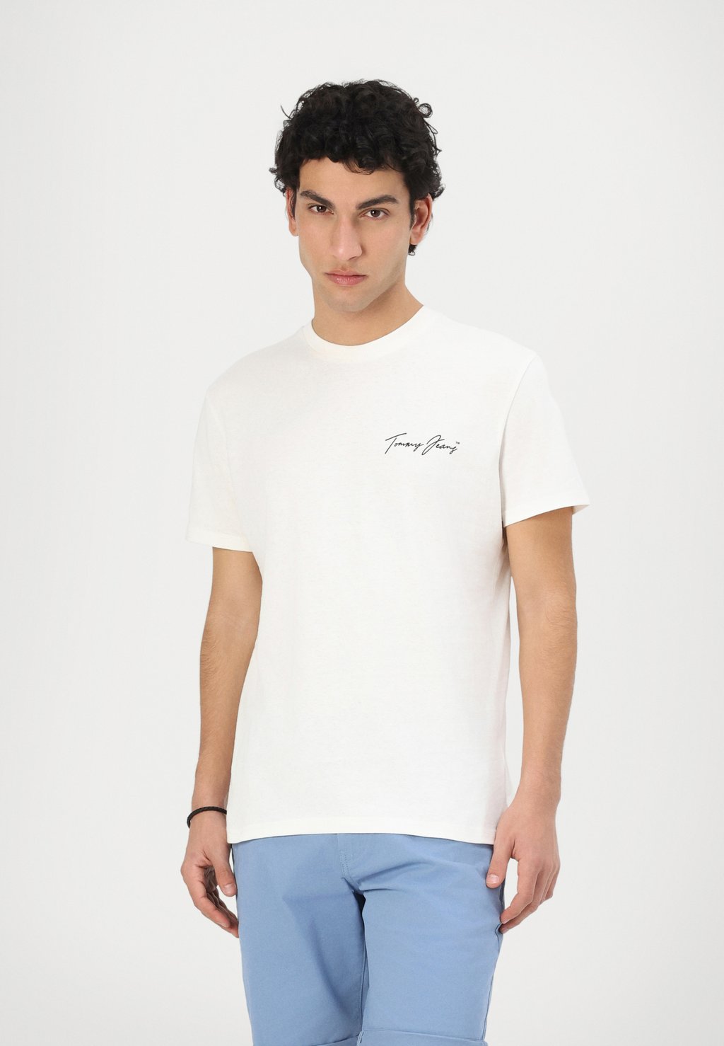 

Футболка с принтом NOVELTY TEE Tommy Jeans, кремовый