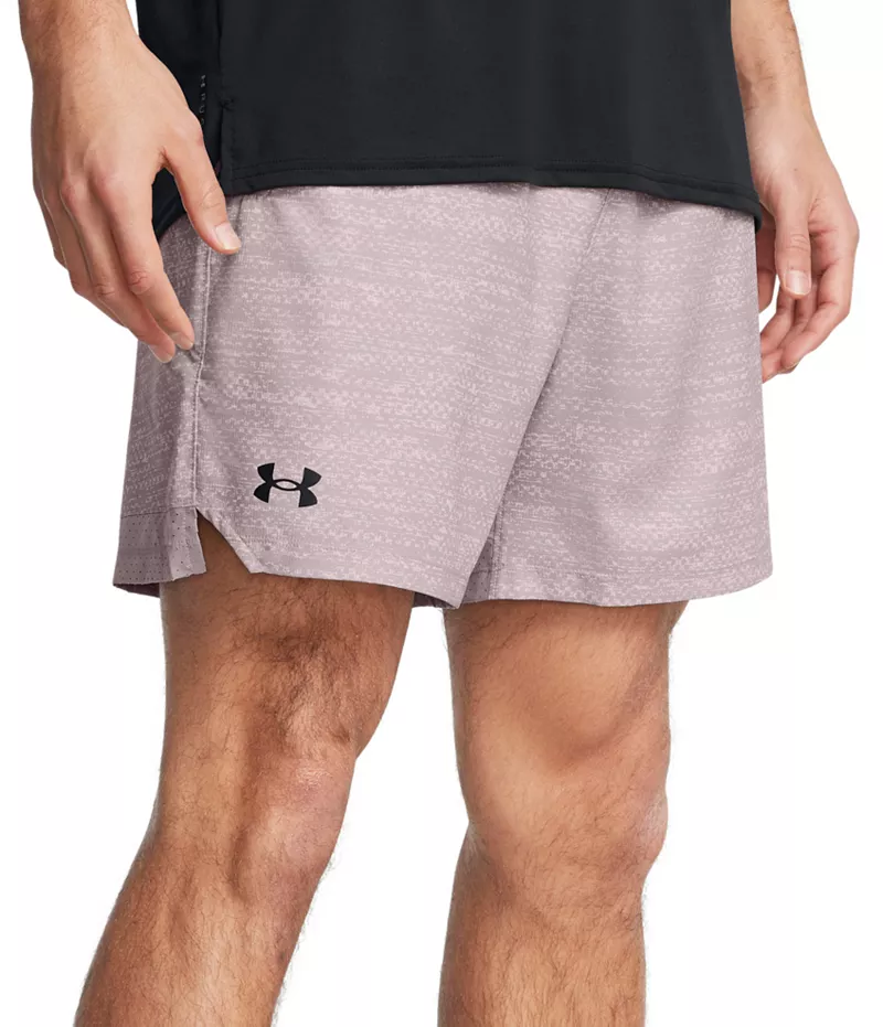 

Мужские тканые шорты Under Armour Vanish шириной 6 дюймов с принтом, цвет Tetra Gray/Black