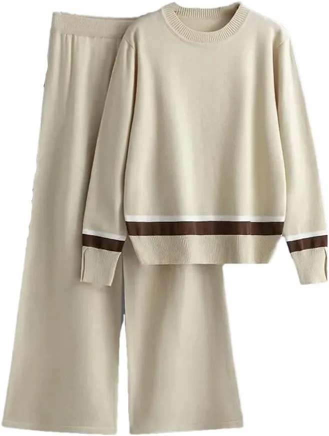 

Женский вязаный комплект из свитера и брюк