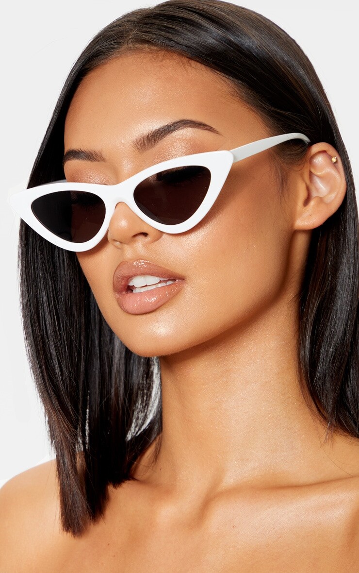 

PrettyLittleThing Белые солнцезащитные очки «кошачий глаз» в стиле ретро