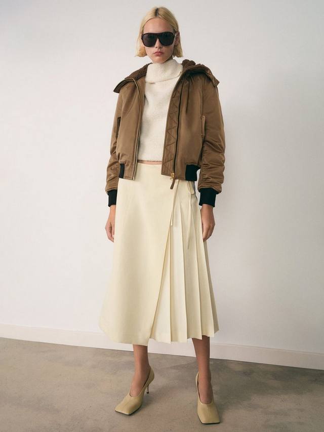 

Куртка-бомбер на подкладке из шерсти джунглей Mango, коричневый