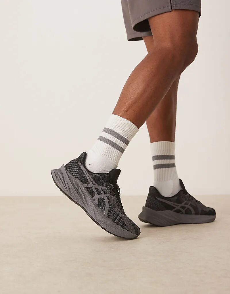 

Кроссовки для бега Asics Dynablast 5 в карбоновом и черном цветах