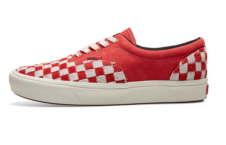 

Кроссовки Vans Comfycush Era XL Racing Red Chenille Checkerboard
