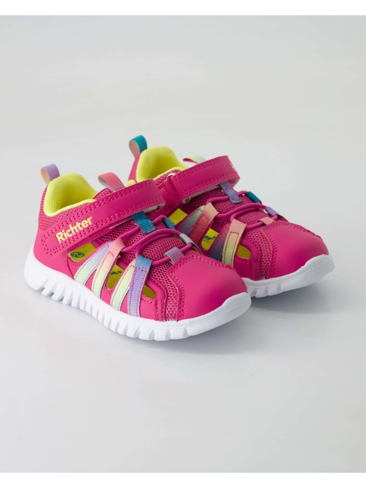 

Кроссовки на шнуровке Richter Shoes, розовый