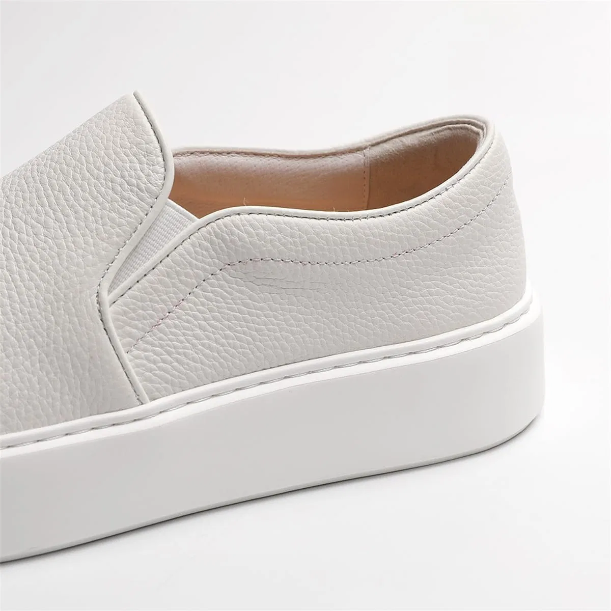 Лоферы кожаные Loafers for Men, белый FIAVOM — фото 4