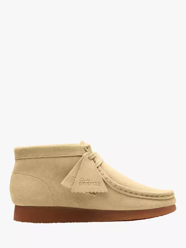 Детские замшевые сапоги Wallabee, цвет кленовый Clarks