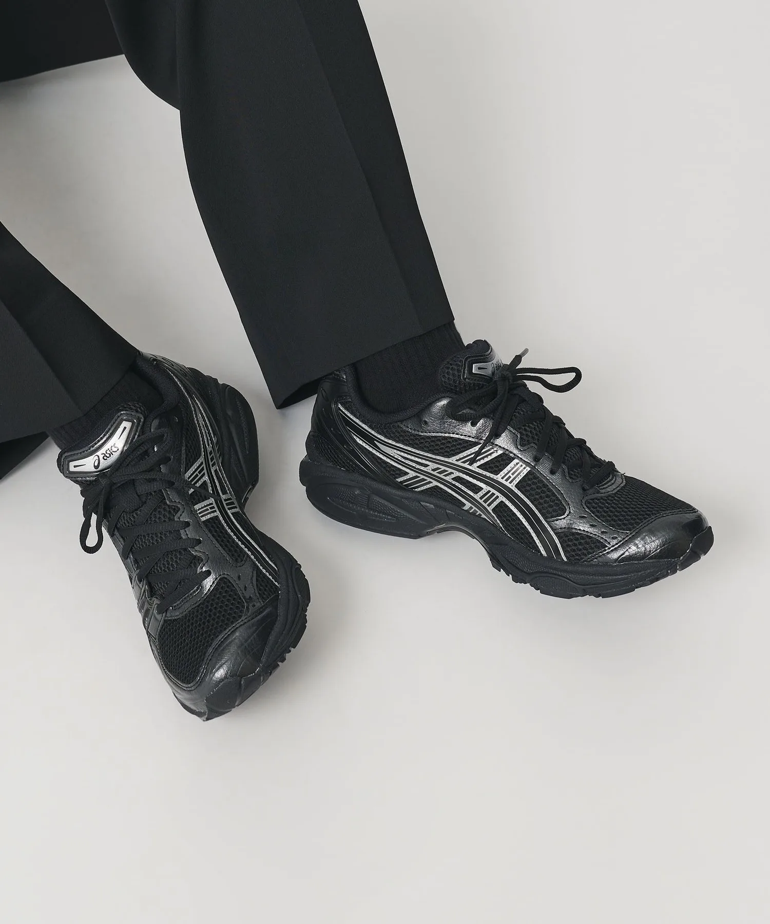 Мужские кроссовки с технологией GEL GEL-KAYANO 14 ASICS чёрные — фото 2