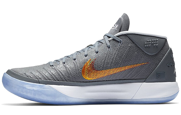 

Nike Kobe AD Mid Серая Змея