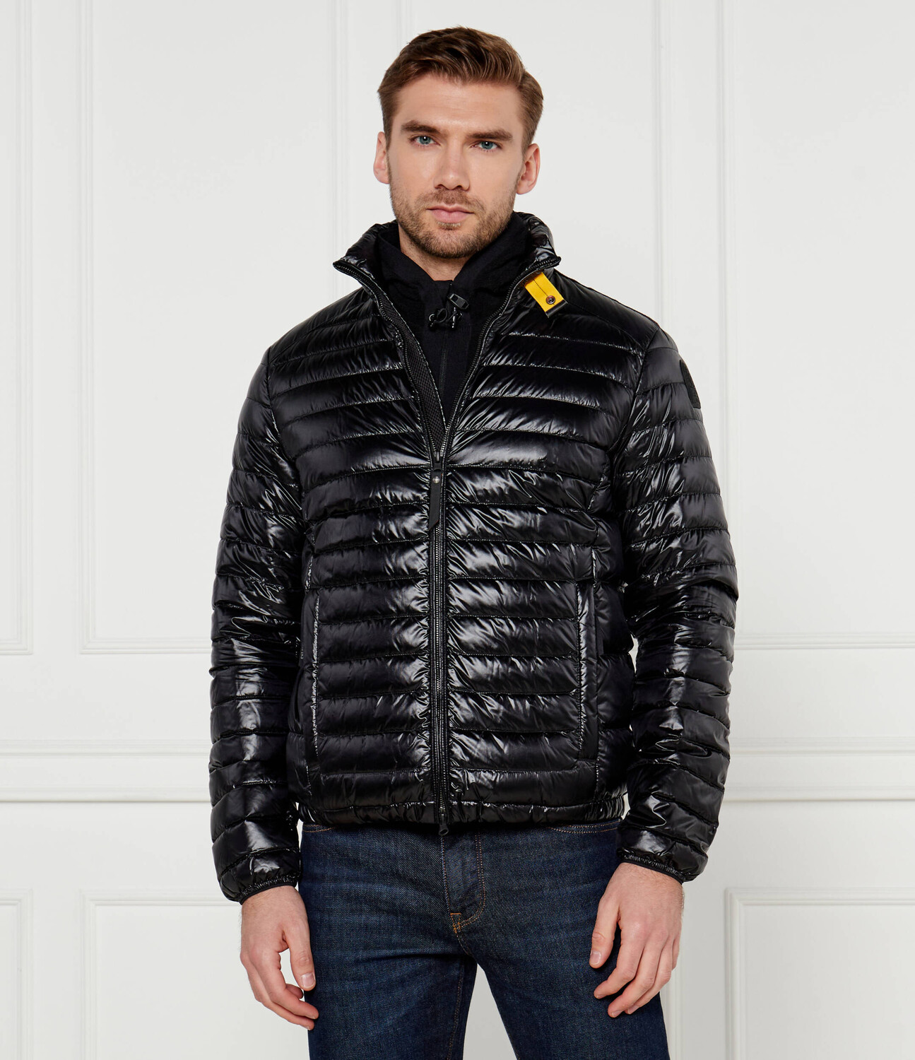 

Куртка PARAJUMPERS Regular Fit, черный