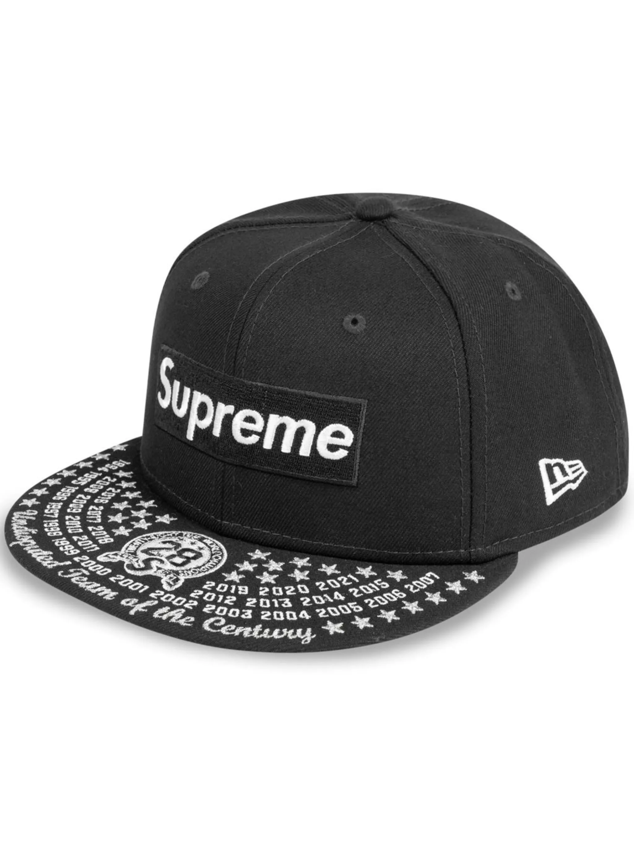 

Кепка Undisputed из коллаборации с Supreme New Era Cap, черный