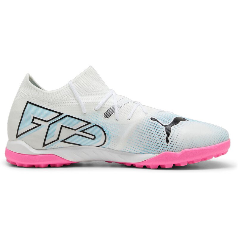 

Футбольные бутсы для игры на хард Future 7 Match TT Puma, цвет puma white-puma black-poison p