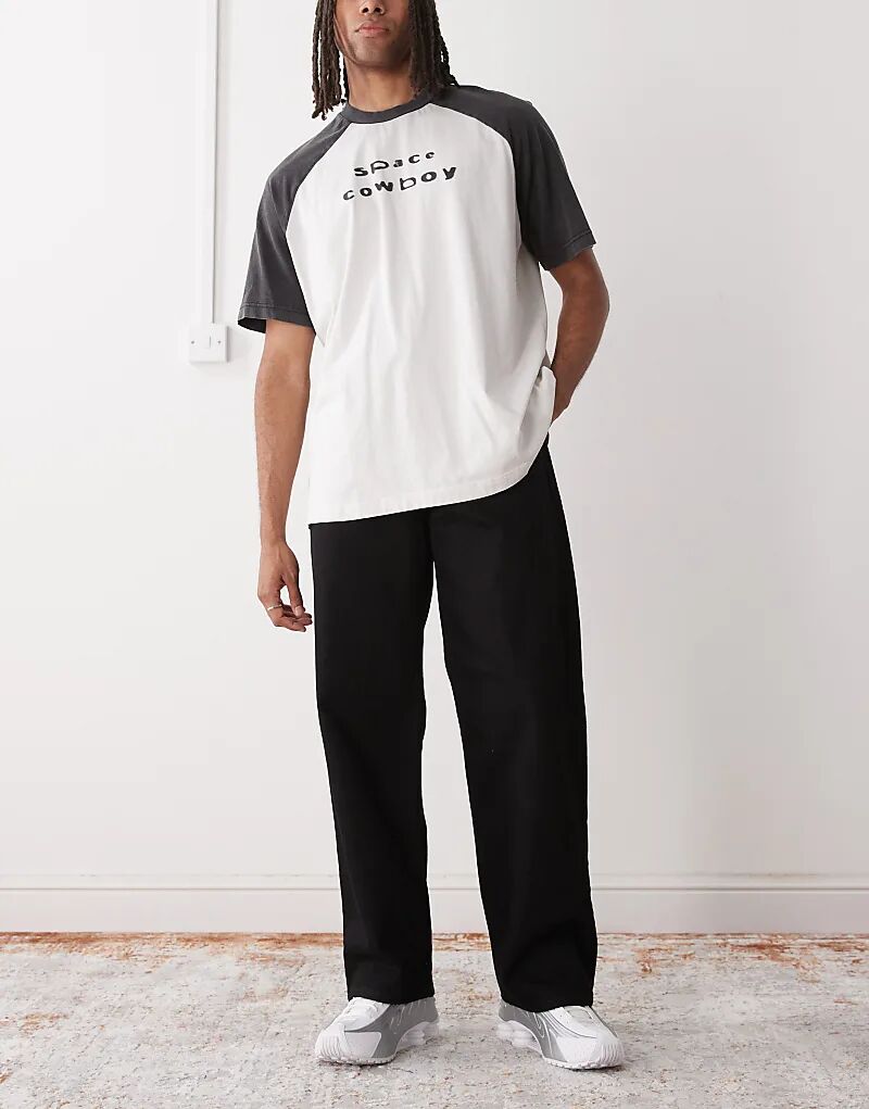 

Джинсы Weekday Sphere свободного кроя с низкой талией, черные, с эффектом кислотной стирки