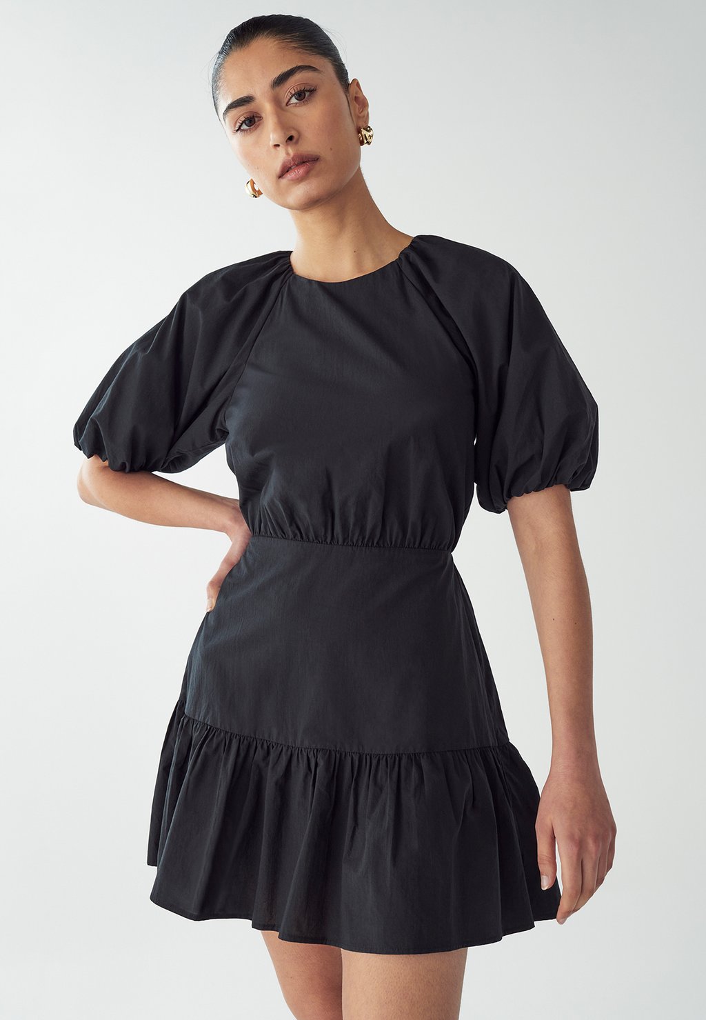 

Повседневное платье KINLEY MINI DRESS ST MRLO, черный