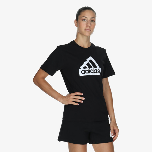 

Мод на футболку Adidas, черный